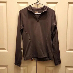 Mountain Hardwear Women's Base Layer Pullover- Size Medium - excellent condition